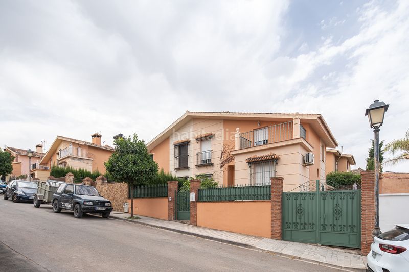 Foto c633e954-a13e-4e1a-9288-09bcab188c56. Maison jumelée avec cheminée parking piscine dans Huétor Vega