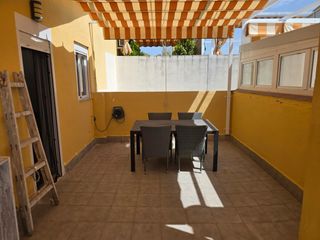 Alquiler Estudio en Joaquina Eguaras. Ático/estudio listo para entrar a vivir con terraza espectacular