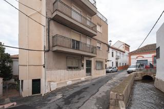 Maison à Barrio de la Vega