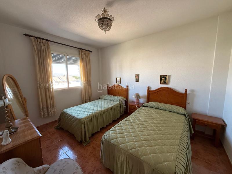 Foto 200e7409-bd3c-4aba-a095-32a80533f704. Casa amb aparcament piscina a Láchar