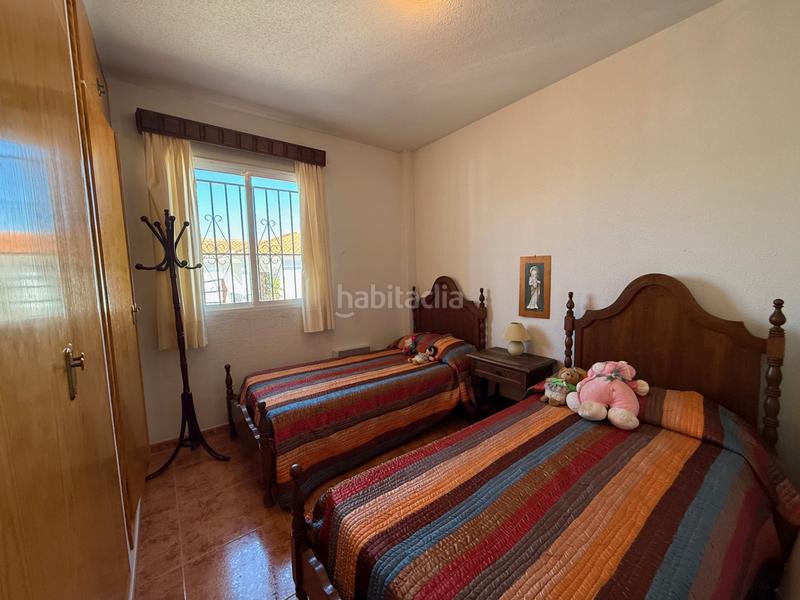 Foto ec133082-8572-4818-b92c-c07f0509f096. Casa amb aparcament piscina a Láchar