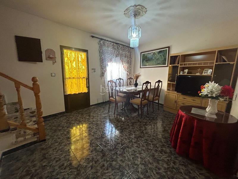 Foto b573e8ce-2ed7-4f00-9897-745a23083c5f. Casa adosada casa con patio y acceso cochera cáceres en Moraleja