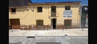 Residential Plot in Moraleja. Solar con vivienda con reforma integral avenida moraleja