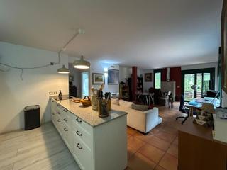 Casa a Santibáñez el Alto. Chalet planta baja en la urb.