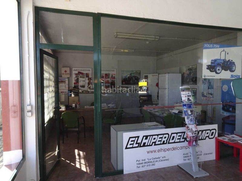 Foto 33f2fdf9-a46e-4a0b-9a3d-d861881bb995. Affitto locale commerciale in Moraleja