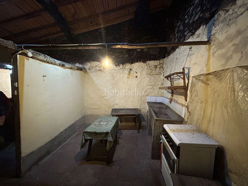 Foto 32ca07b0-e875-4718-ac23-dee3c47402a3. Masia a Hoyos