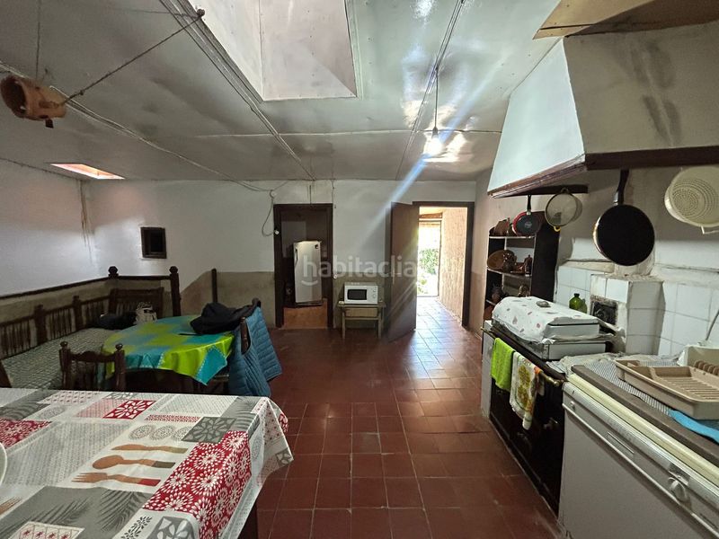 Foto 68855d55-ea60-4b6a-8a74-a7399b6a4832. Casa amb aparcament a Gata