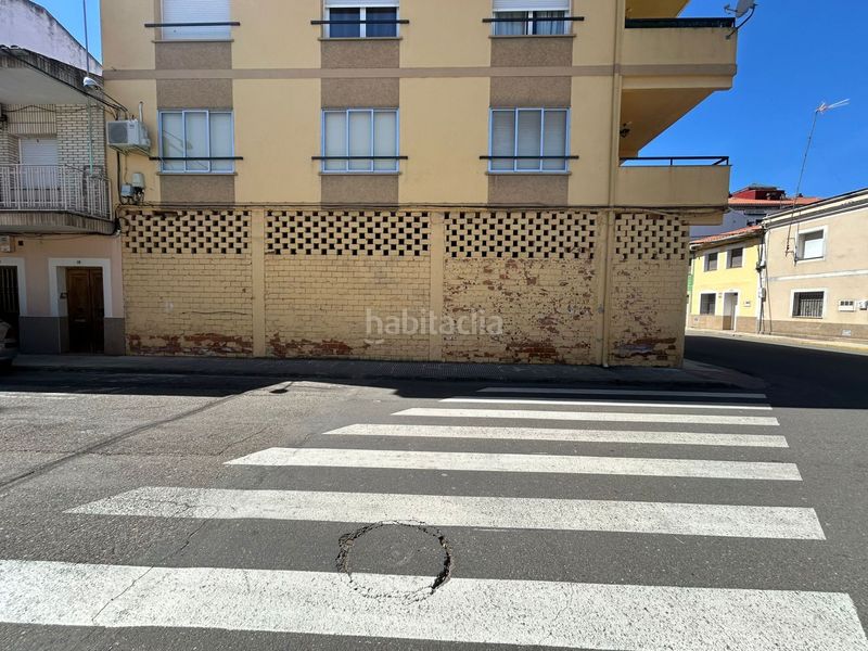 Foto dcd4b9fe-c1b2-4e74-baa4-6557fe9daac4. Local comercial planta baja en Moraleja
