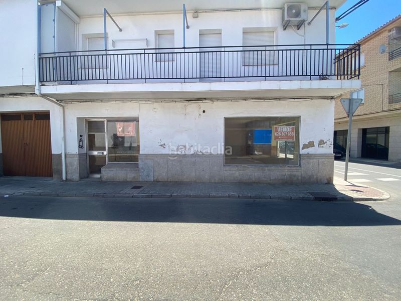 Foto 8bef9c09-eb8e-4a2c-b467-c19504edb3d1. Local comercial a Moraleja