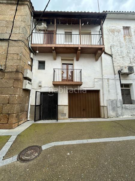 Foto a42d4b88-6318-4a62-922b-8d86de5341ce. Casa  con garaje en Cilleros