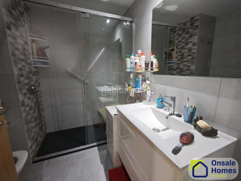 Foto 0212ccf4-9be2-4f84-b253-f3413bd77c63. Piso en avenida antonio belón 23 oportunidad única en el corazón : apartamento luminoso a solo pasos del mar en Marbella