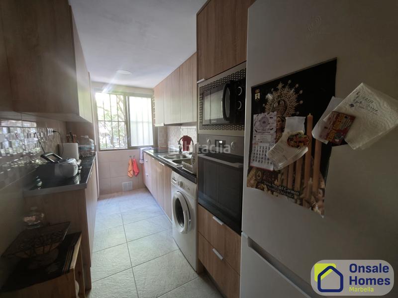 Foto 0ccf975b-3f48-419a-96f1-cede494a70dd. Piso en avenida antonio belón 23 oportunidad única en el corazón : apartamento luminoso a solo pasos del mar en Marbella