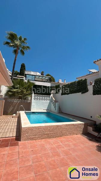 Foto 81884c32-9531-479a-8649-f94146dcc86d. Chalet dans avenida gustavo adolfo bécquer 4 dans Las Brisas Marbella