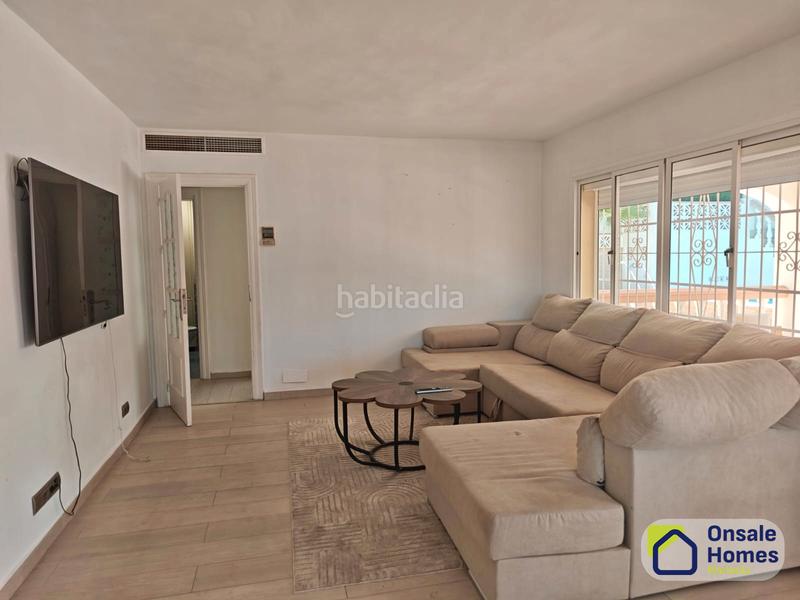 Foto dee227e9-c899-4593-805c-8fb61adb225d. Chalet dans avenida gustavo adolfo bécquer 4 dans Las Brisas Marbella