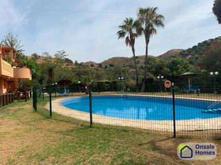 Alquiler Apartamento  Urbanización la reserva. Se alquila precioso apartamento de dos dormitorios en la exclusi