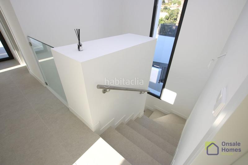 Foto a94cd1d6-4c30-4d4f-a44b-1215170f47e3. Chalet in urbanizacion finca (la) 18 in Río Real Marbella