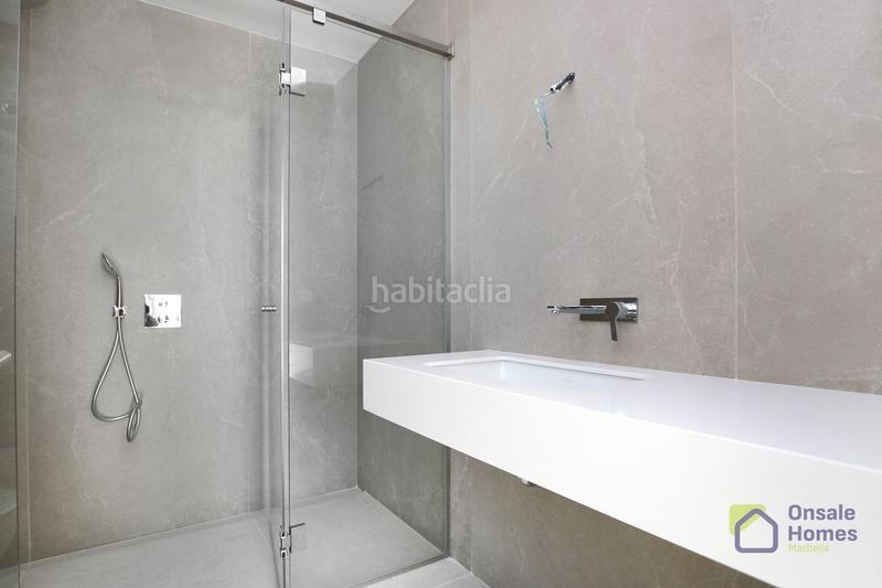 Foto 060972e8-8cd5-46ac-b289-818bdf41fcd8. Chalet dans urbanizacion finca (la) 18 dans Río Real Marbella