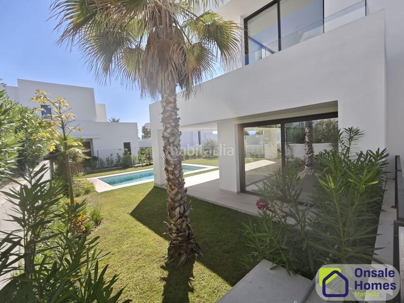 Foto 60b2109d-9d9e-43ca-81c3-ea5ae16e13fe. Chalet dans urbanizacion finca (la) 18 dans Río Real Marbella