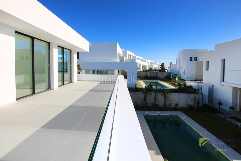 Foto 617e39d9-ad85-43f2-8bf8-17a3ba19fb49. Chalet dans urbanizacion finca (la) 18 dans Río Real Marbella