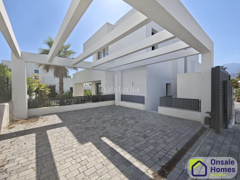Foto aea9e377-1d28-4f70-bb80-b59889a6bda8. Chalet en urbanizacion finca (la) 18 en Río Real Marbella