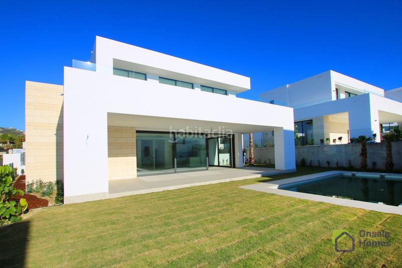 Foto c4236065-4ffa-4143-8c14-7f6842584ca1. Chalet en urbanizacion finca (la) 18 en Río Real Marbella