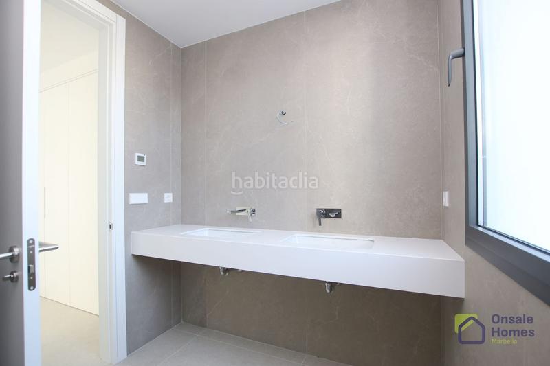 Foto 730c3fcc-13a9-4967-9947-2be9ec82b1ec. Xalet a urbanizacion finca (la) 18 a Río Real Marbella