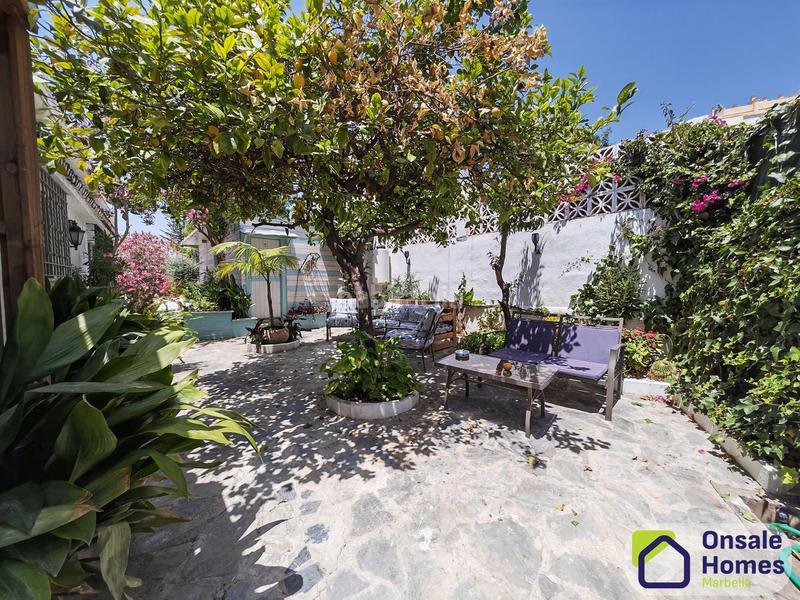 Foto c55301bd-49bf-4eef-9518-73aa24b9ea53. Chalet in cl calvario 15 in Huerta Belón - Calvario Marbella