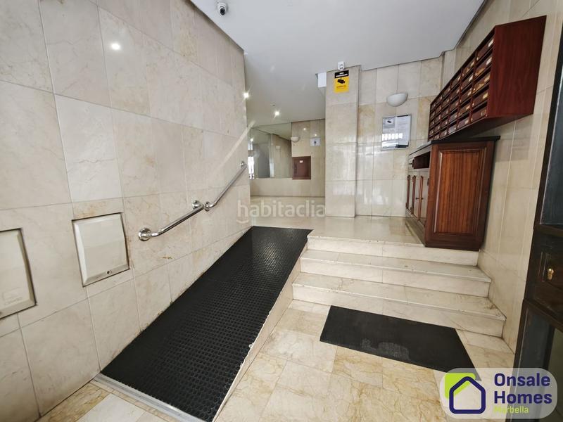 Foto ed1a807c-a11d-4d10-bee9-b24c273cc80a. Appartamento in avenida antonio belón 0 in Playa Bajadilla - Puertos Marbella