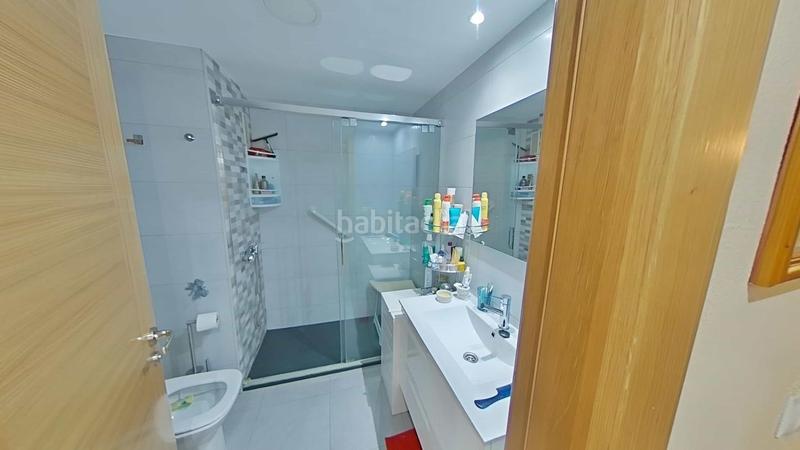 Foto 11cc1cdd-1f6e-4214-a2bc-d68a280343b1. Pis a avenida antonio belón 0 a Playa Bajadilla - Puertos Marbella