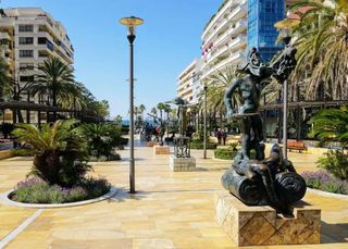 Alquiler Local Comercial en Avenida del mar 14. ¡oportunidad única de traspaso! local comercial a solo 100 metro