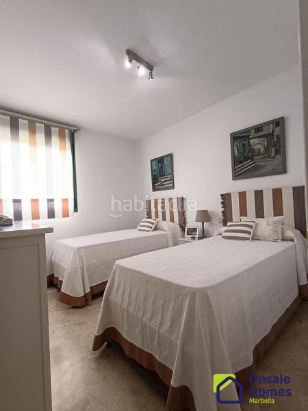 Foto 14dda778-a0e4-4b80-b8e3-5842412e6fb3. Etagenwohnung in calle carlos cano 0 in puerto de Estepona Estepona