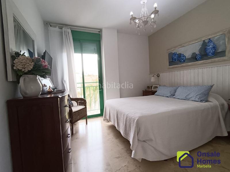 Foto 0779dc3a-3635-408a-8840-d14aaa45341c. Flat in calle carlos cano 0 in puerto de Estepona Estepona