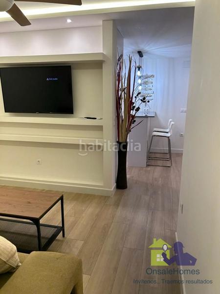 Foto 240eb45e-fe2e-454f-a751-baedc035b3b4. Miete appartement in avenida josé maría torres murciano 0 in Marbella