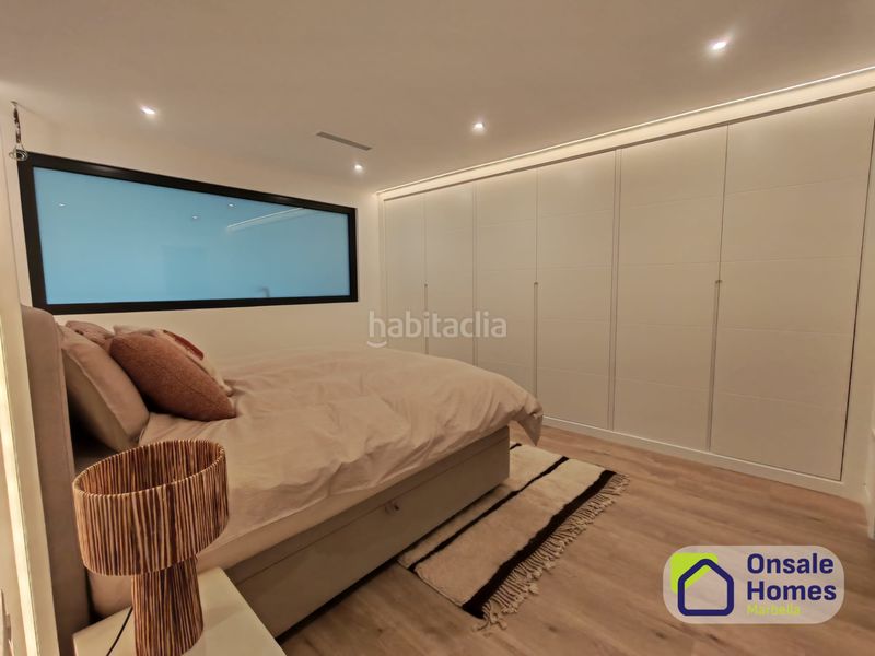 Foto f859b5af-6f1d-4fef-a9fc-33eab4db7325. Apartament amb aparcament a Las Brisas Marbella