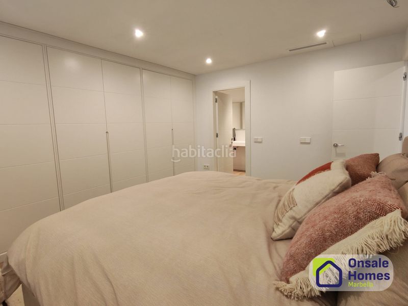 Foto 9609c4be-eb18-48ca-b2d3-143ffbbe92be. Apartament amb aparcament a Las Brisas Marbella