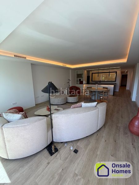 Foto d5c74682-f1f4-46b5-bb69-a17dd01c37a5. Apartament amb aparcament a Las Brisas Marbella