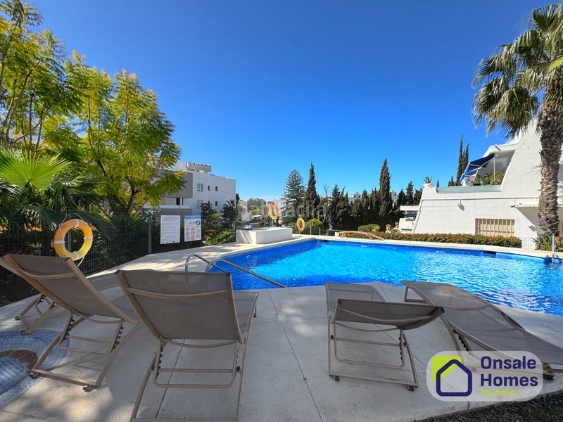 Foto c5104271-8406-43f3-9340-6a696352651c. Pis amb piscina a Nueva Andalucía centro Marbella