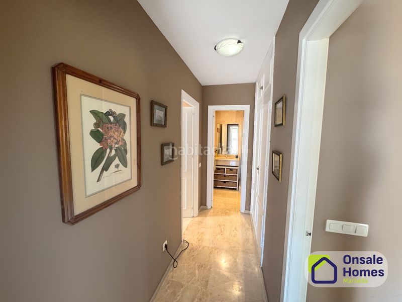 Foto f6e7e9d0-1ef5-4bbf-87dd-a0126b4531e5. Pis amb piscina a Nueva Andalucía centro Marbella