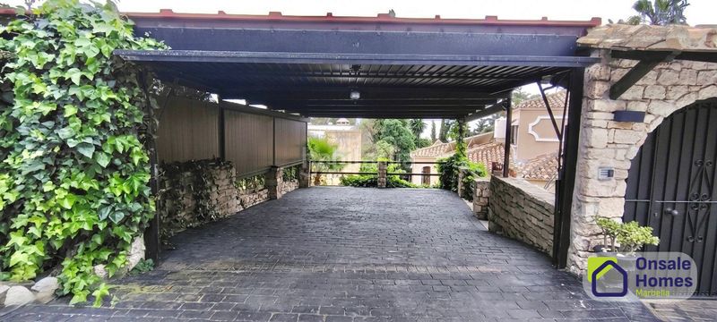 Foto 8381384c-795f-48c5-bc74-7771bb089dd2. Xalet amb aparcament piscina a Río Real Marbella