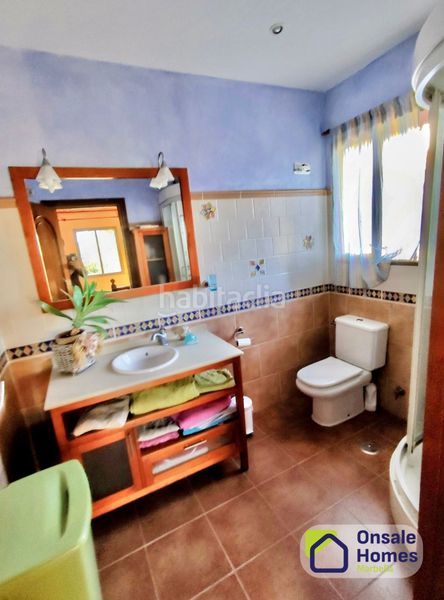 Foto e9f03d17-ada1-439e-a419-74768d0894a8. Xalet amb aparcament piscina a Río Real Marbella