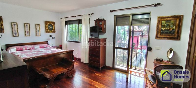 Foto f07489dd-46fb-493c-a059-ba8af84d94ad. Xalet amb aparcament piscina a Río Real Marbella