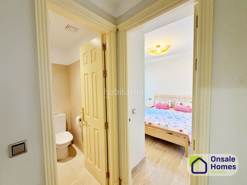 Foto 156fedc8-1424-48ae-b2ce-ef7a42d2b6aa. Flat with parking pool in Sierra Blanca Marbella