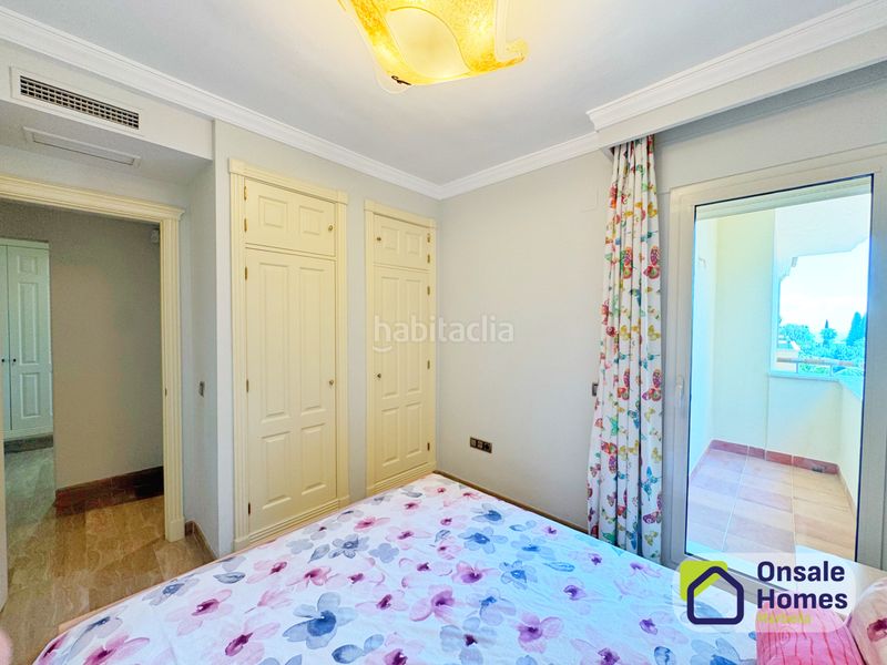 Foto 53abcef9-5726-4b72-b0ca-c164d815cc6f. Flat with parking pool in Sierra Blanca Marbella