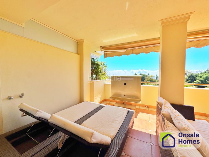 Foto 68b982cf-b994-4119-87a2-d1e5f512816d. Flat with parking pool in Sierra Blanca Marbella