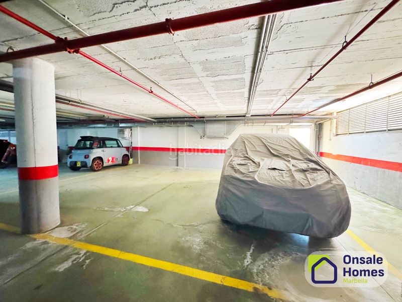 Foto aa8e295a-d407-45e8-b7d6-dd2cfd849f16. Flat with parking pool in Sierra Blanca Marbella