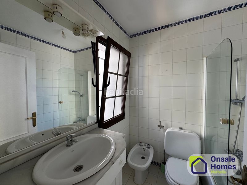 Foto 73dd68d9-3fcf-4153-985b-a4ecaf9a9126. Casa adossada amb aparcament piscina a Huerta Belón - Calvario Marbella