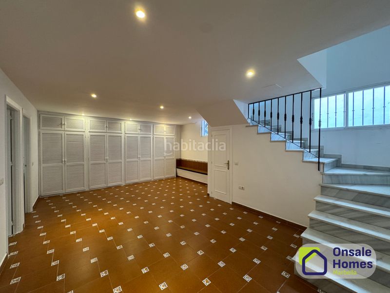 Foto aade0aaa-e47e-4a57-a011-c986ccd220c3. Casa adossada amb aparcament piscina a Huerta Belón - Calvario Marbella