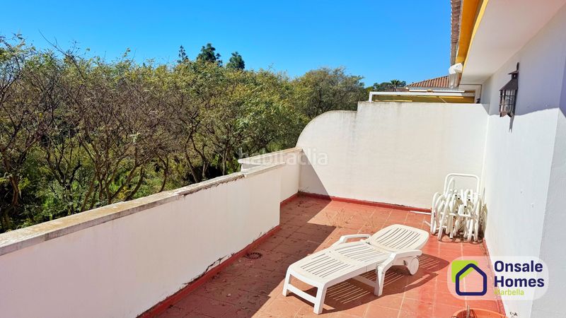 Foto 213b2dd5-c760-4348-9261-8e00894dac6a. Àtic amb aparcament piscina a La Dama de Noche - La Alzambra Marbella