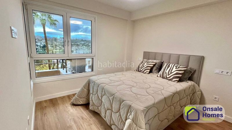 Foto 86ff23f6-b05c-4a52-bf29-afe780264f96. Apartament amb aparcament piscina a Aloha Marbella