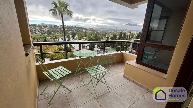 Foto b387b7c6-ea22-422b-82e8-2a97b3050f72. Apartament amb aparcament piscina a Aloha Marbella
